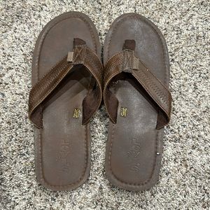 Levi Flip Flops